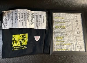 Bruce Springsteen Authentic 2023 Tour Set List X2 Crew T Shirt XL & Guitar Pic - Picture 1 of 8
