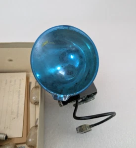 Vintage Polaroid Flashgun #268 w/ Box, Paperwork, bulbs & Polacolor photo mounts - Picture 1 of 12