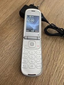 Nokia 3710 Plum Klapphandy gut - Bild 1 von 12