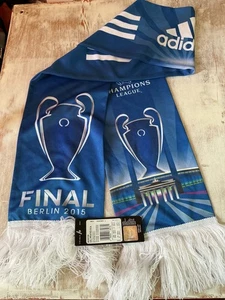 Bufanda de fútbol Adidas 2015 UEFA Champions League nueva con etiquetas Juventus v Barcelona sin usar - Imagen 1 de 5