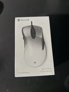 Microsoft Pro IntelliMouse Light Shadow - Bild 1 von 4