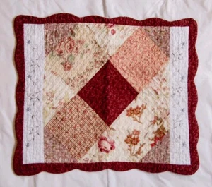 Country Quilt Patchwork Pillow Sham Std Scallop Edge Cotton Floral Cottage 90s - Picture 1 of 16