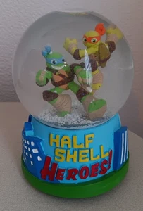 Teenage Mutant Ninja Turtles Half Shell Heroes Musical Snow Water Globe TNMT - Picture 1 of 5