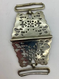 Vintage Pretty EPNS Silver Plated Nurses Buckle C1950s - Picture 1 of 13