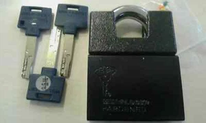 Mul-T-Lock C13 con protezione grillo rimovibile - Foto 1 di 4