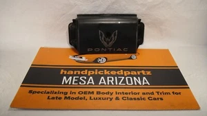 1985-1992 PONTIAC FIREBIRD CENTER TAIL FINISH FILLER PANEL - Picture 1 of 7