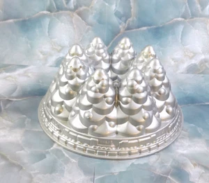 Holiday Tree Bundt Pan Nordic Ware Cake Aluminum Cast Christmas Mold - Imagen 1 de 5