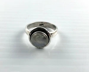 Anillo de plata esterlina 925 para mujer con piedra lunar redonda talla 8,25 - Imagen 1 de 5