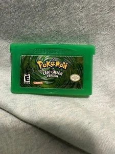 - Excelente Estado - Auténtico Pokemon Hoja Verde Versión PROBADO y AHORRA - Imagen 1 de 2