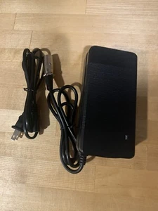 Giant E-Bike Quick Charger (3 pin) EnergyPak - Picture 1 of 2