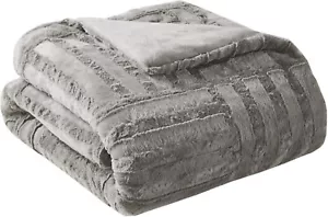 Madison Park Arctic Luxury Ultra Alternative Throw-50x60-Grey - Picture 1 of 5