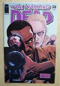 The Walking Dead 38 Image Comics 2005 Robert Kirkman AMC serie TV QUASI NUOVO/MT - Foto 1 di 2
