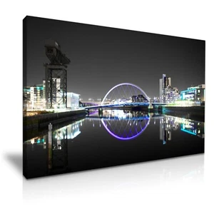 Arte moderno para el hogar en lienzo Glasgow Clyde Arc Skyline ~ 5 tamaños a elegir - Imagen 1 de 12