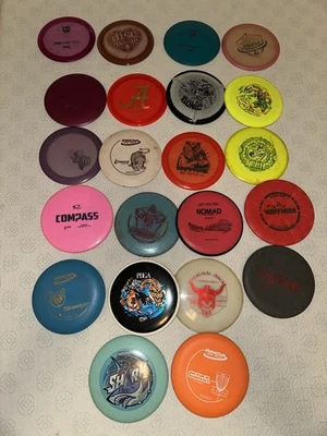 Lote de 22 discos de golf grandes marcas excelente estado Foto 1 de 4