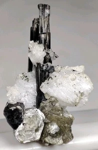 Black Tourmaline (Schorl) Crystal combined With Albite & Nice Growth. - Picture 1 of 6