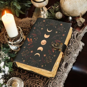 Himmlisches Mondphase Journal Leder Grimoire Zauberbuch der Schatten Geschenk - Bild 1 von 6
