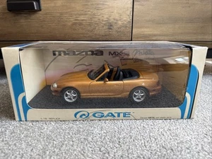 GATE DIECAST 1/18 MAZDA MX5 MIATA SECONDA GENERAZIONE ARANCIONE GATEWAY GLOBALE - Foto 1 di 16