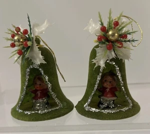 2 Vintage Weihnachten beflockt Pixie Elfe Diorama Glocke Ornament olivgrün - Bild 1 von 12