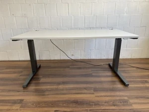 Steelcase Activa Lift 2 elektr Sitz-Steh-Schreibtisch 160x80 grau - Bild 1 von 10