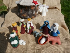 Belén de fieltro, set de belén de Navidad 13 piezas, figuras de belén hechas a mano, NUEVO - Imagen 1 de 24