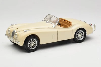 7482-1HTH Jaguar XK120 White Eduscho 1:18 - Immagine 1 di 4