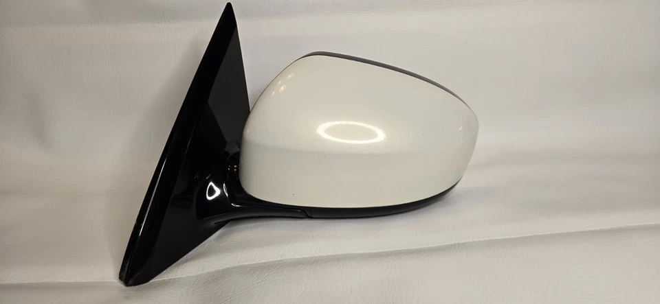 13-16 Nissan Pathfinder Side  LH Left Driver  - Image 1 of 4