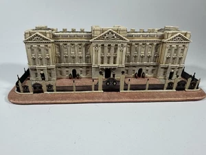 Vtg. Lilliput Lane Britains Heritage Buckingham Palace L2286 England - Picture 1 of 4