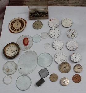 Vintage Emaille Zifferblatt, Kristalle und andere Uhrenteile - Bild 1 von 15