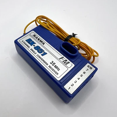 SANWA RX-851 7 / 8 CHANNEL BLUE R/C RECEIVER 35 MHZ FM PPM WITH JR / HITEC PLUGS - Image 1 of 4