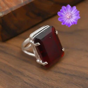 Red Garnet Gemstone 925 Sterling Silver Ring Handmade Jewelry Ring For Gift - Picture 1 of 3