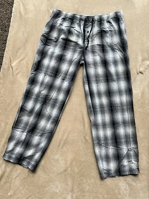 Tommy Bahama Men’s  XL              Black/Gray Plaid Sleep/Lounge Pants - Image 1 of 4