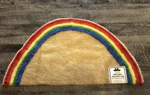 Alfombra De Colección Años 70 80 Colorida Arco Iris Media Luna Nueva de Lote Antiguo Peluda 18” x 30” EE. UU. DuPont Pile - Imagen 1 de 4
