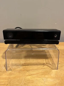 Genuine Original Microsoft Xbox One Kinect Sensor - Black OEM Model 1520 - Picture 1 of 6