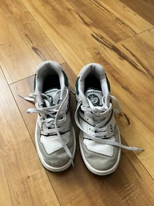 Sneakers - Picture 1 of 4