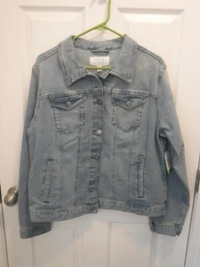 Time & True Denim Light Wash Blue Denim Jacket Embroidered With Your Choice Dsgn - Picture 1 of 23
