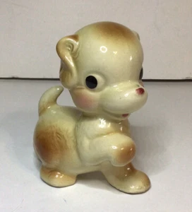 Dog Puppy Holding Up Front Leg Figurine Ceramic Brown Beige 4 1/2 Inch Tall Vtg - Picture 1 of 12