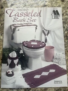 NEW TASSLED BATH SET 6 DESIGNS HOME DECOR ANNIE'S CROCHET PATTERN BOOK  - Picture 1 of 2