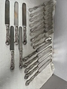 1835 R. Wallace Floral Antique Pattern Silver plated Flatware Lot, No Monogram - Picture 1 of 12