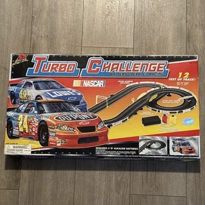 Nascar Life Like Slotcar Set Turbo Challenge Rennstrecke 1/43 batteriebetrieben - Bild 1 von 10
