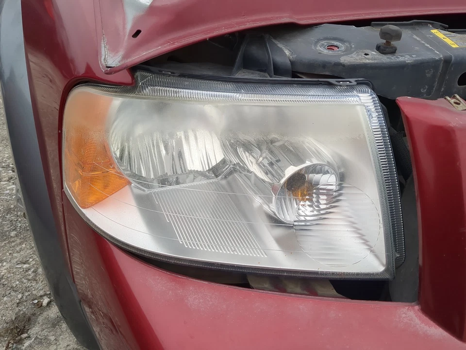 Ford Freestyle 2005-2007 pasajero derecho OEM luz principal faro lámpara MILHG Foto 1 de 1