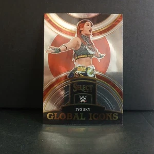 2023 Panini Select WWE Global Icons Iyo Sky #16 - Bild 1 von 2