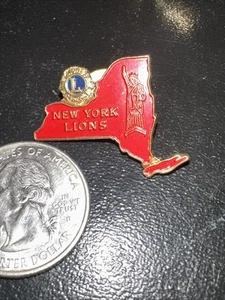 Lions Club New York MD-20 1966 Freiheitsstatue Vintage Anstecknadel - Bild 1 von 2