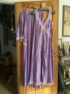 Vintage langes Damen Nachthemd/Negligee violett/rosa Set Größe 12-14 - Bild 1 von 7