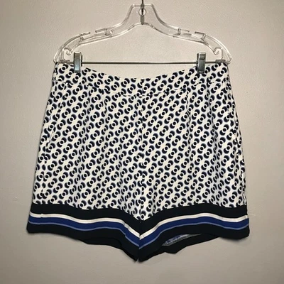 Pantalones Cortos Para Mujer Ann Taylor Factory Talla 10 Abstracto Cremallera Mosca Plisado Bolsillos Cortados Foto 1 de 4