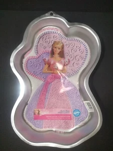 Wilton Mattel Barbie Cake Pan 2002  #2105-8910 With Instructions  - Picture 1 of 5