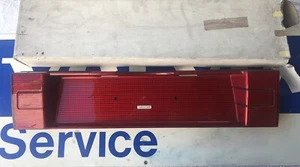 Rare 6820344 Volvo 944 744 plaque arrière décorative, rear decorative lens NOS - Picture 1 of 8