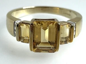 9ct Yellow Gold Rectangular Citrine 1.946ctsTrilogy Diamond Ring 3.1g 'N' 2007 - Picture 1 of 15