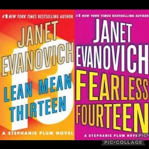 Stephanie Plum Series #13 - #14 Paperback Book Lot *2* By Janet Evanovich - Picture 1 of 1