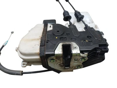 HYUNDAI SANTA FE Door Lock Left Near Side Front 2014  - Image 1 of 4