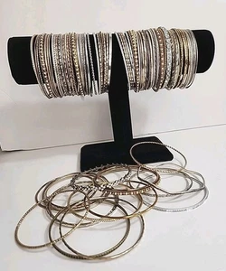 Lote de 85 Pulseras Brazalete Fiesta Apilables Tonificado Dorado/Plata TODO METAL - Imagen 1 de 5